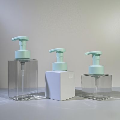 Botol pompa lotion kosmetik persegi dengan bahan PET dan pompa pers untuk kemasan perawatan kulit