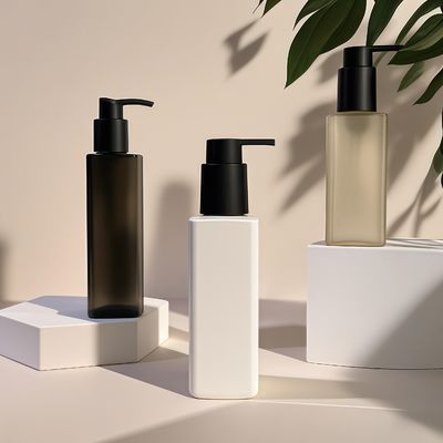 Botol Persegi Plastik PET dengan Segel Pompa Tekan untuk Pengemasan Perawatan Pribadi Kosmetik dalam Warna Kustom